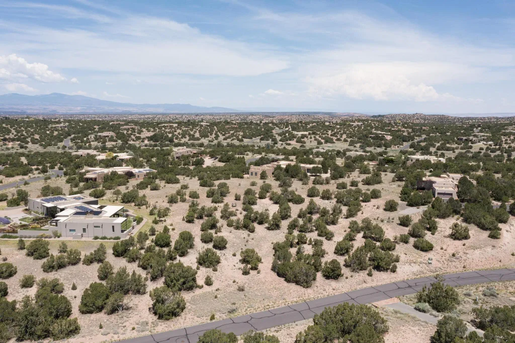 21 Blazing Star, Santa Fe