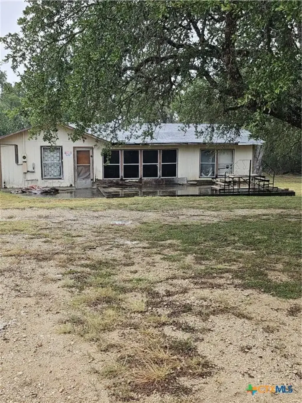 10140 Rebecca Creek Road, Spring Branch