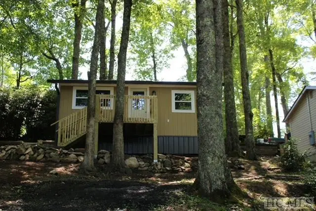 254 Cottage Row, Cashiers