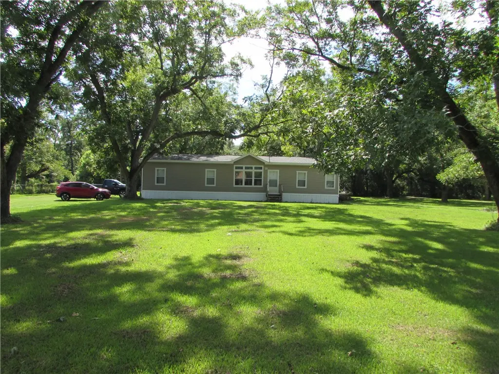 3239 Bob Bowen Road, Blackshear