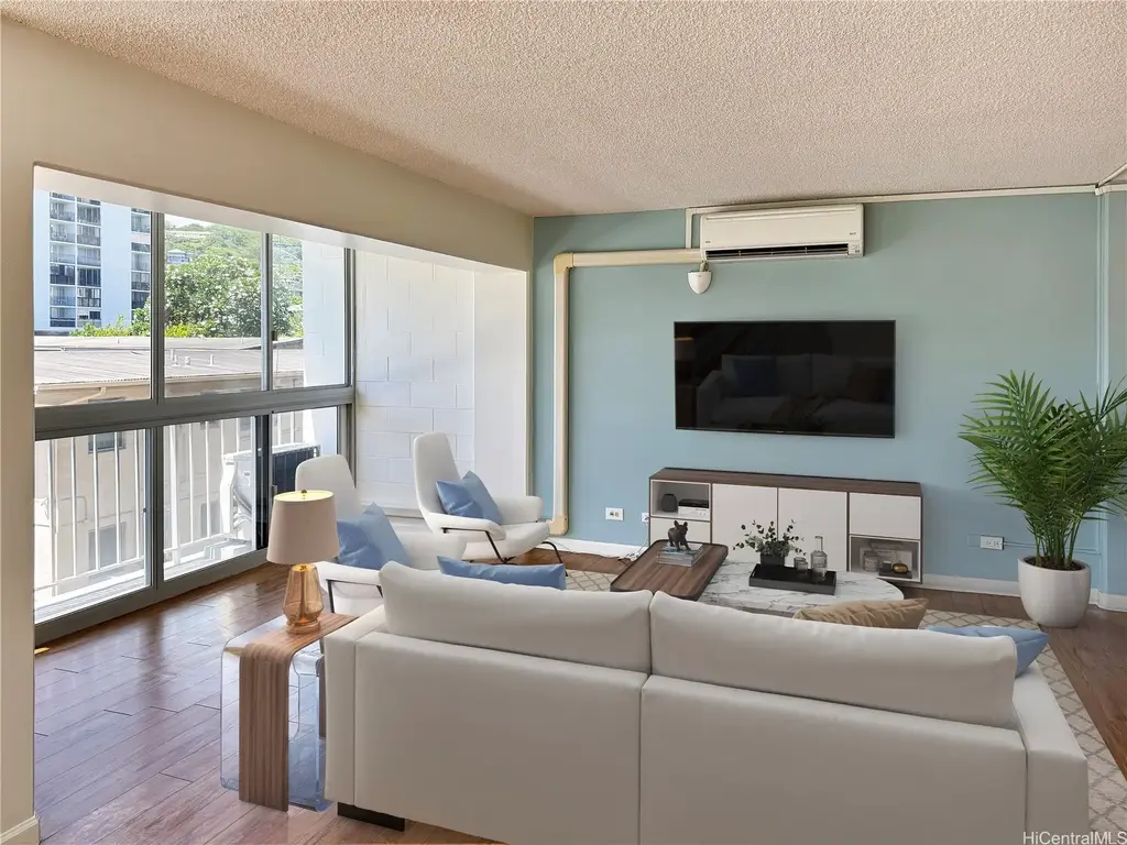 1710 Punahou Street # 302, Honolulu