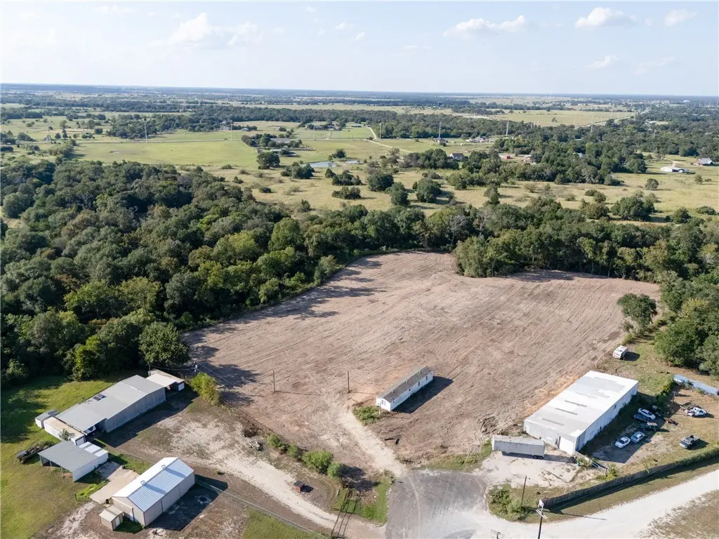 6241 Fourwinds Drive, Bryan