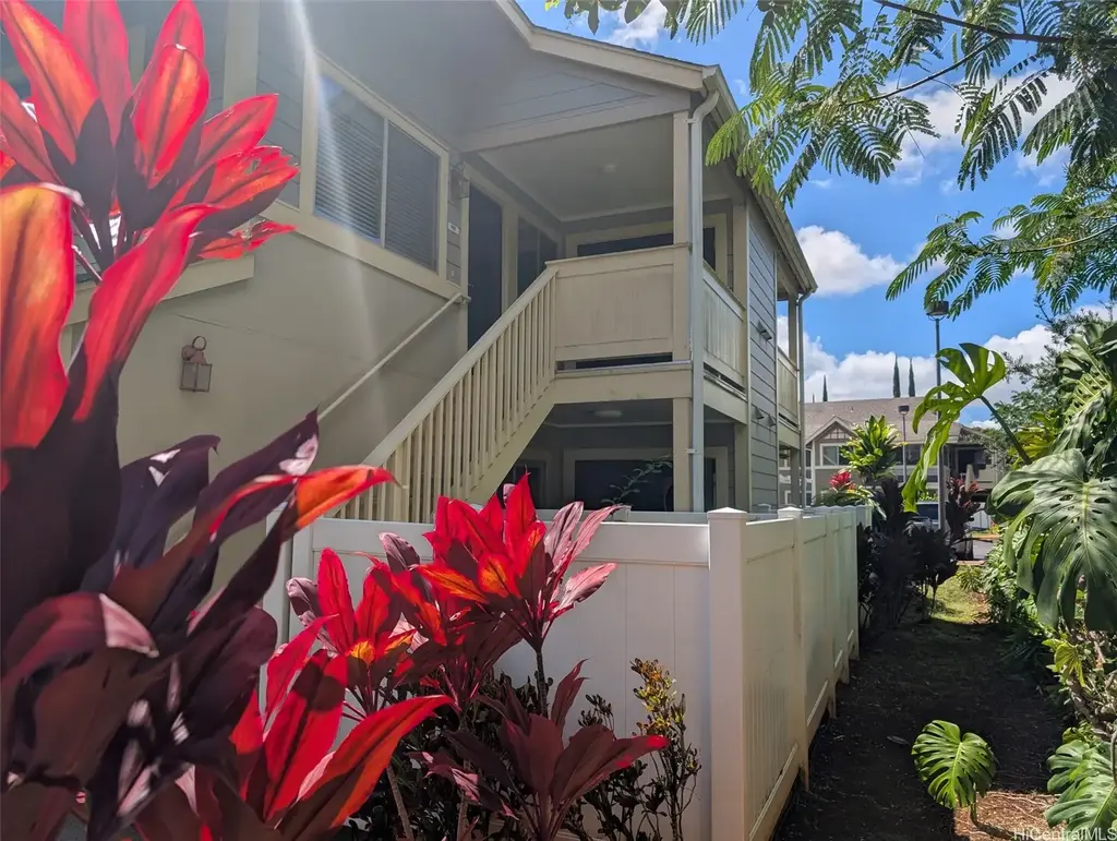 95-984 Ukuwai Street # 707, Mililani