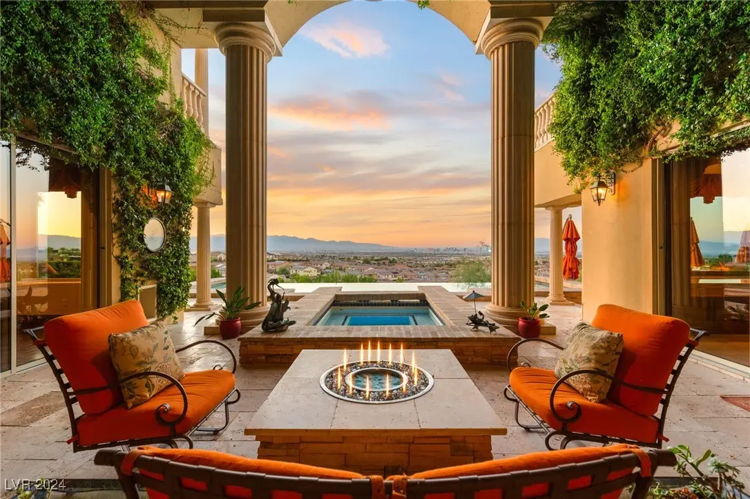 Photo of Listing #2622329