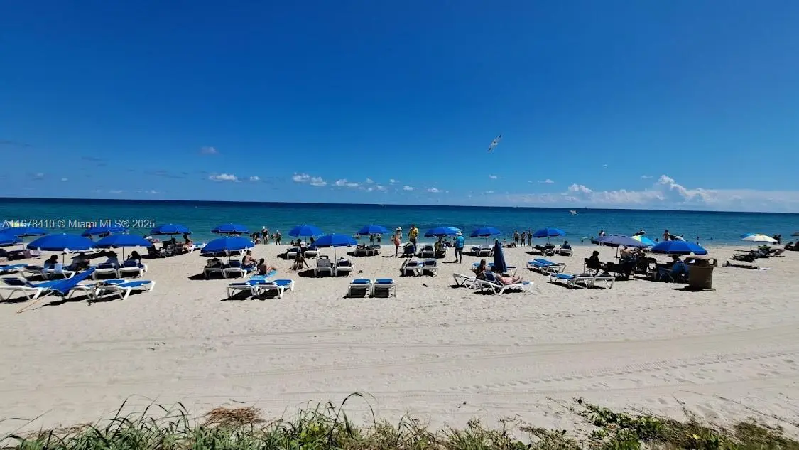 Photo of Listing #A11678410