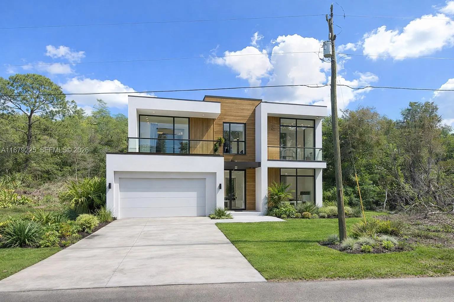 Photo of Listing #A11679225