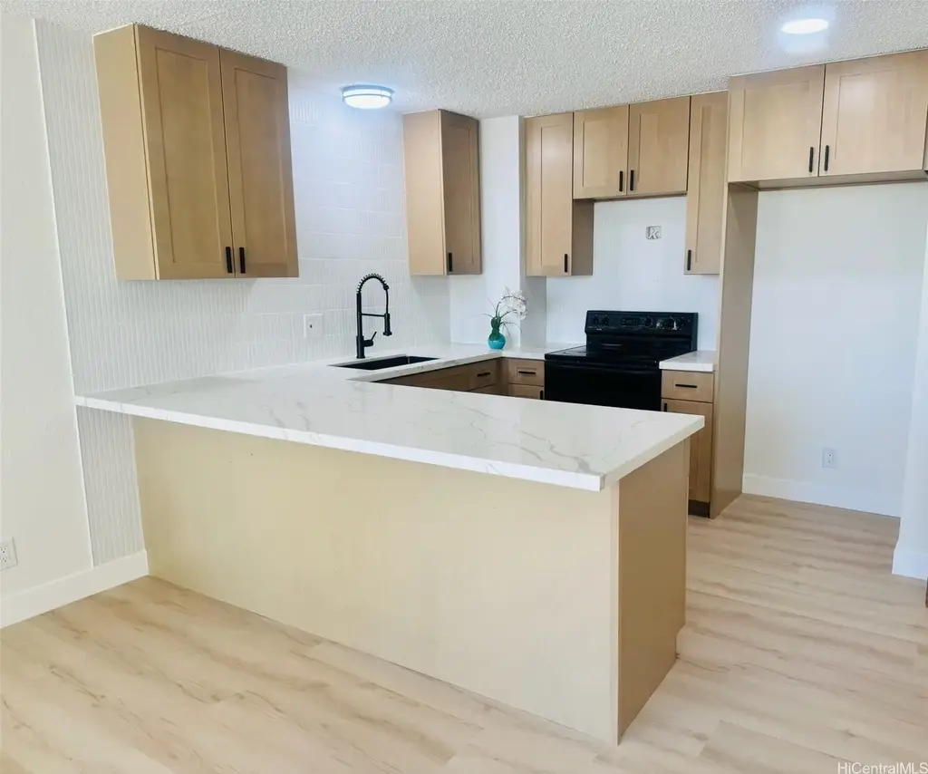 1255 Nuuanu Avenue # E1414, Honolulu