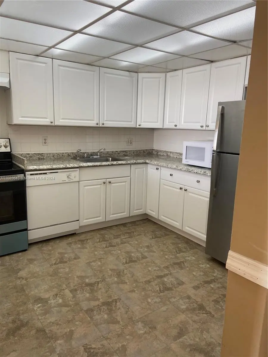 Photo of Listing #A11680640