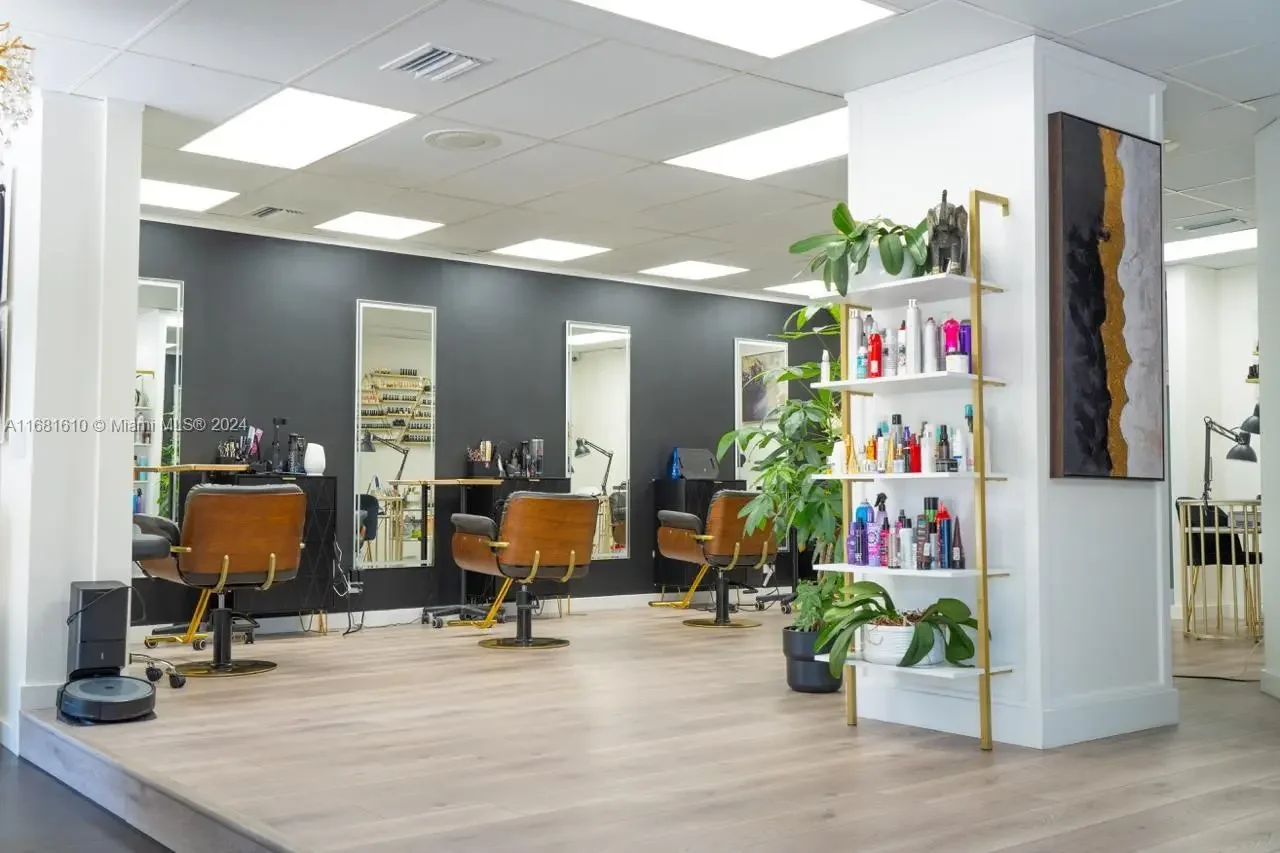 Photo of Listing #A11681610