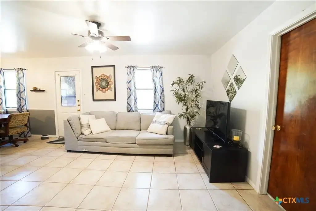 1106 Dryden Avenue, Copperas Cove