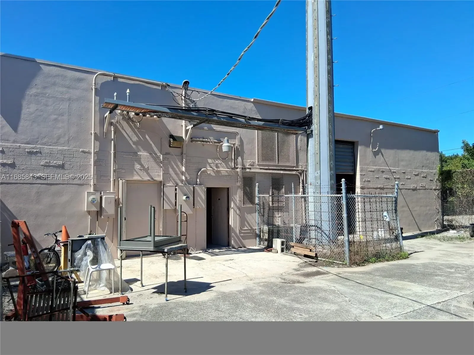 Photo of Listing #A11685843