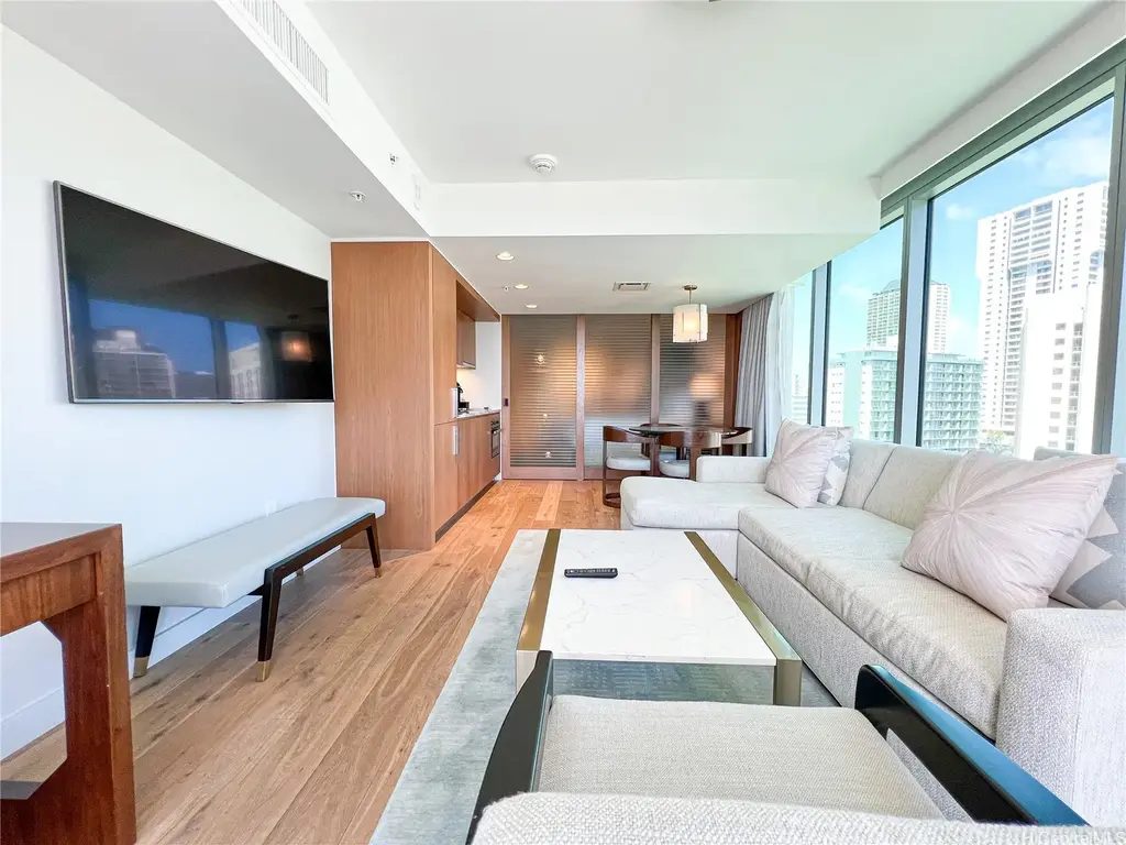 2139 Kuhio Avenue # 1112, Honolulu