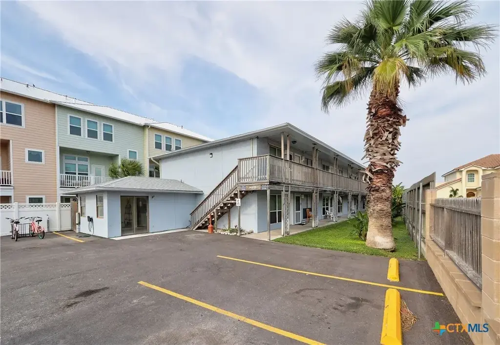 14898 Granada Drive 11, Corpus Christi