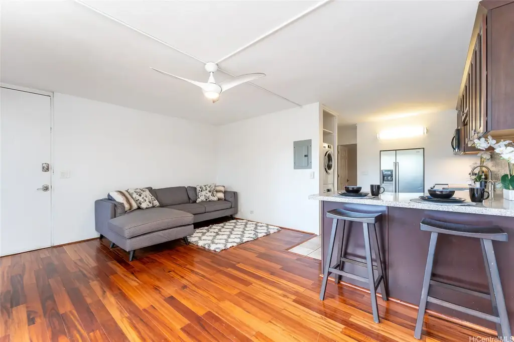 3006 Pualei Circle # A102, Honolulu