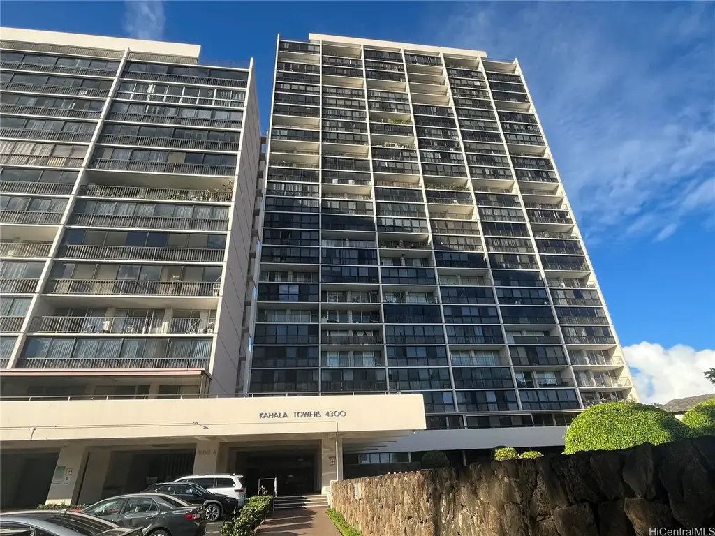 4300 Waialae Avenue # A302, Honolulu