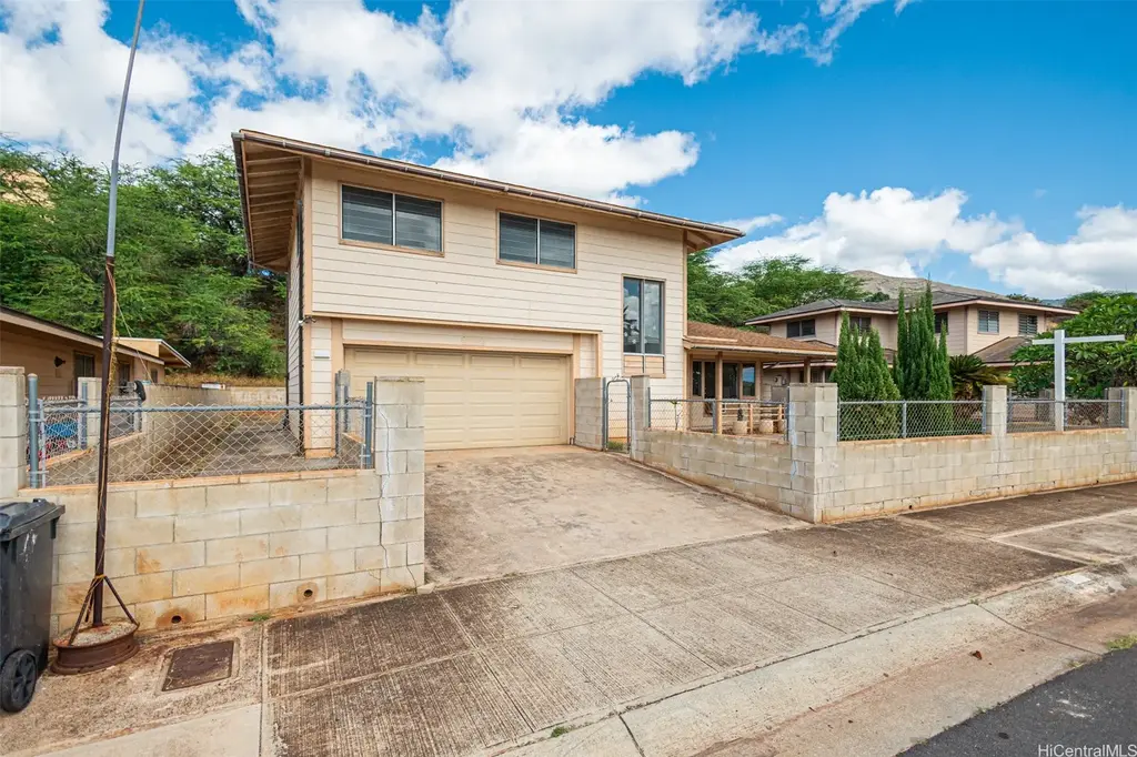 87-168 Kaleiwohi Street, Waianae