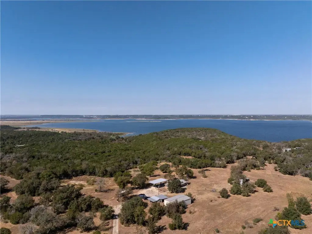 8520 Brewer Lane, Salado