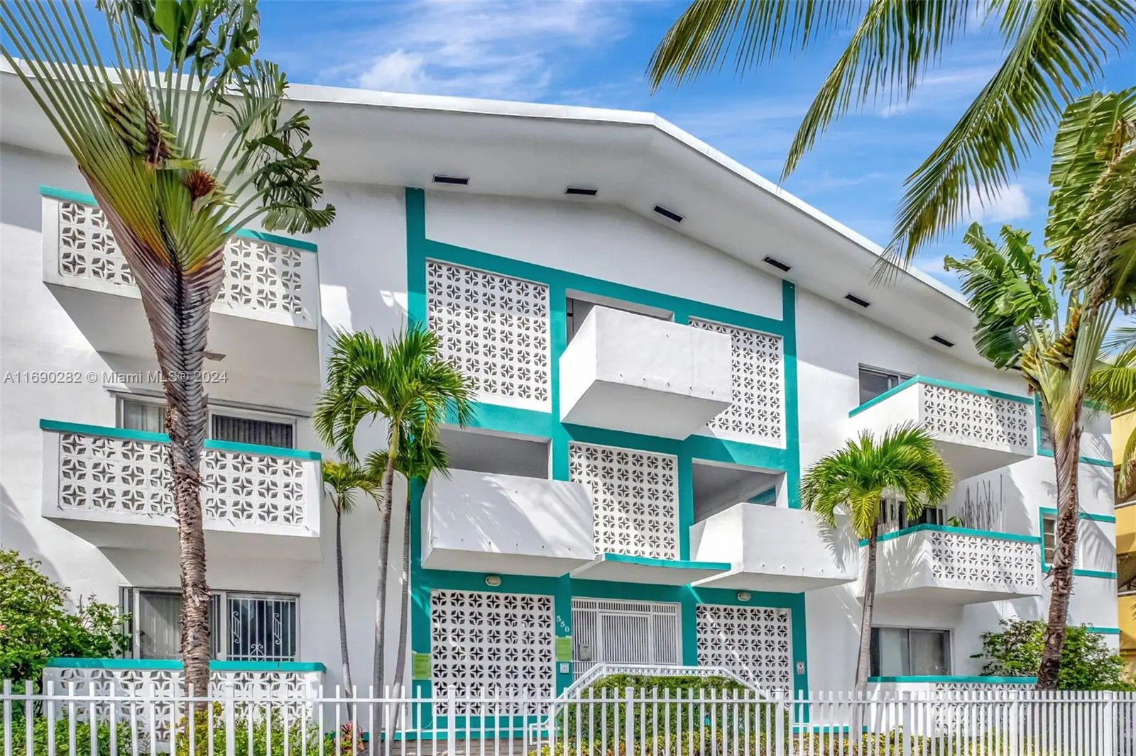 Photo of Listing #A11690282