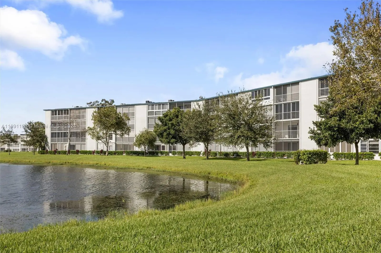 Photo of Listing #A11691198