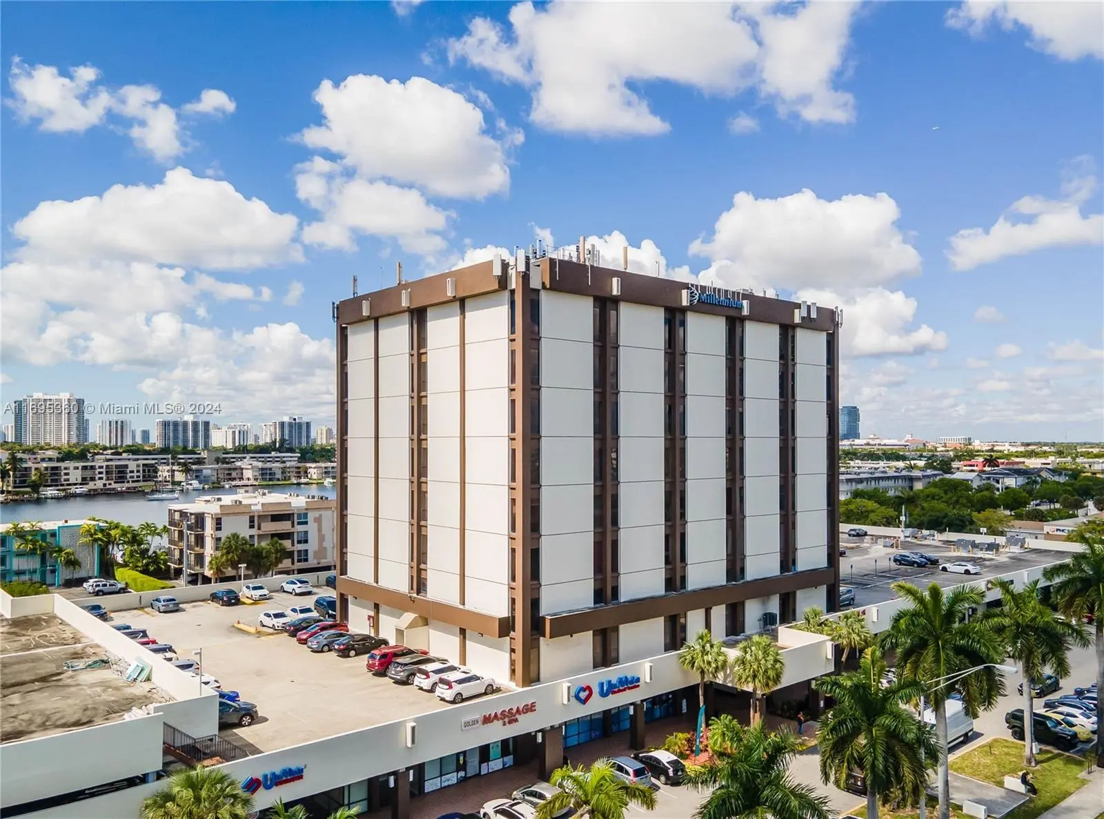 Photo of Listing #A11695360