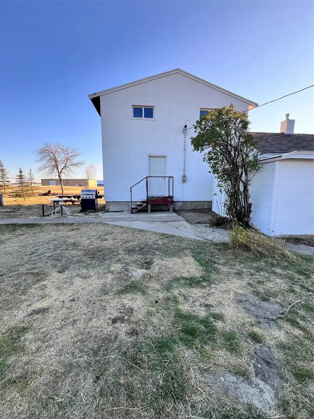 546 Wolf Avenue, Sweet Grass