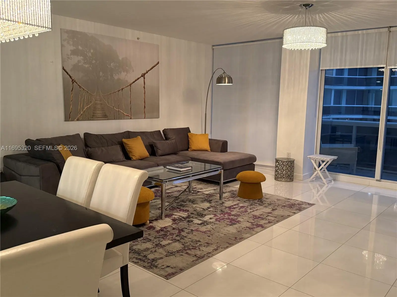 Photo of Listing #A11695320