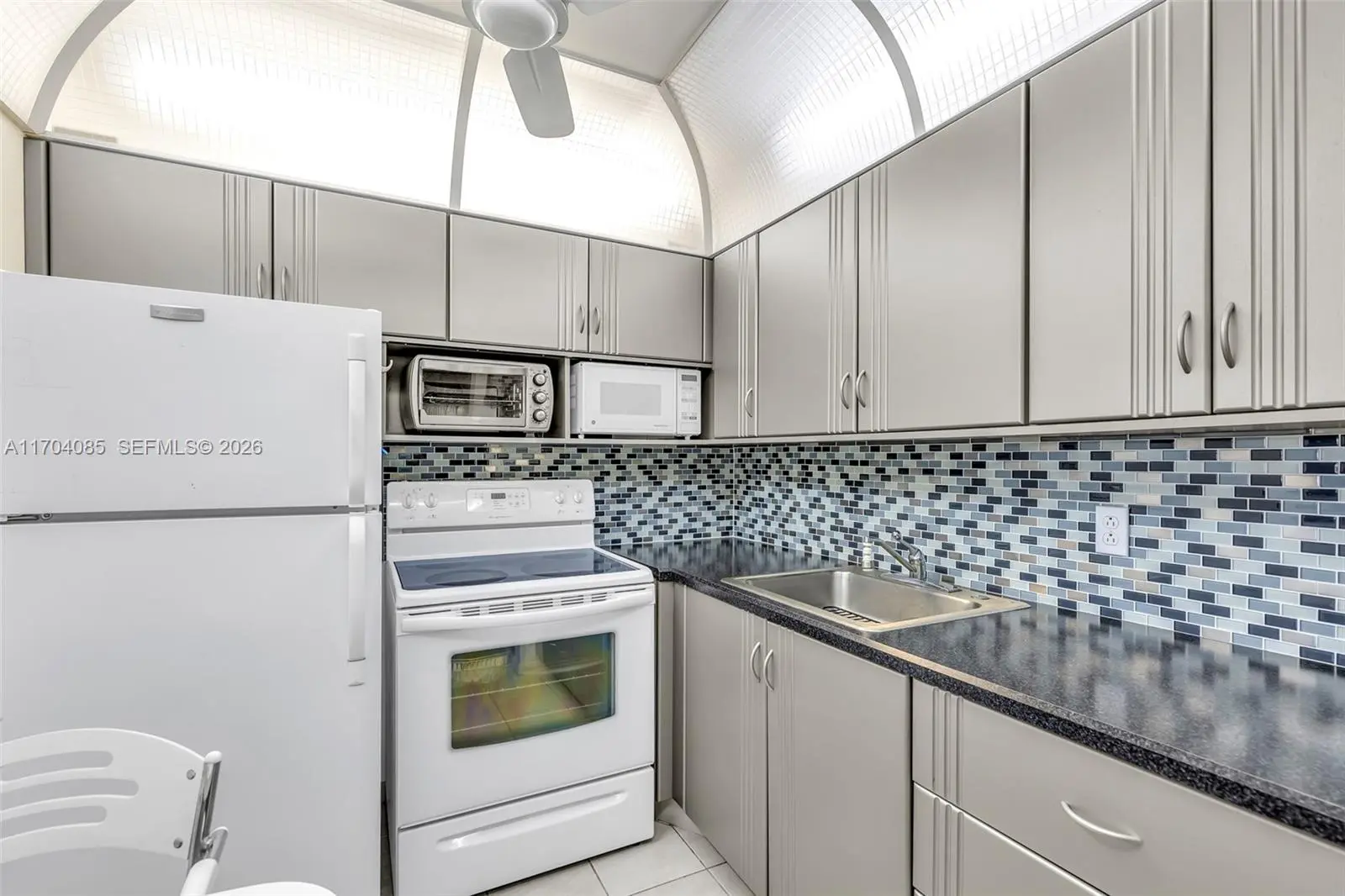 Photo of Listing #A11704085