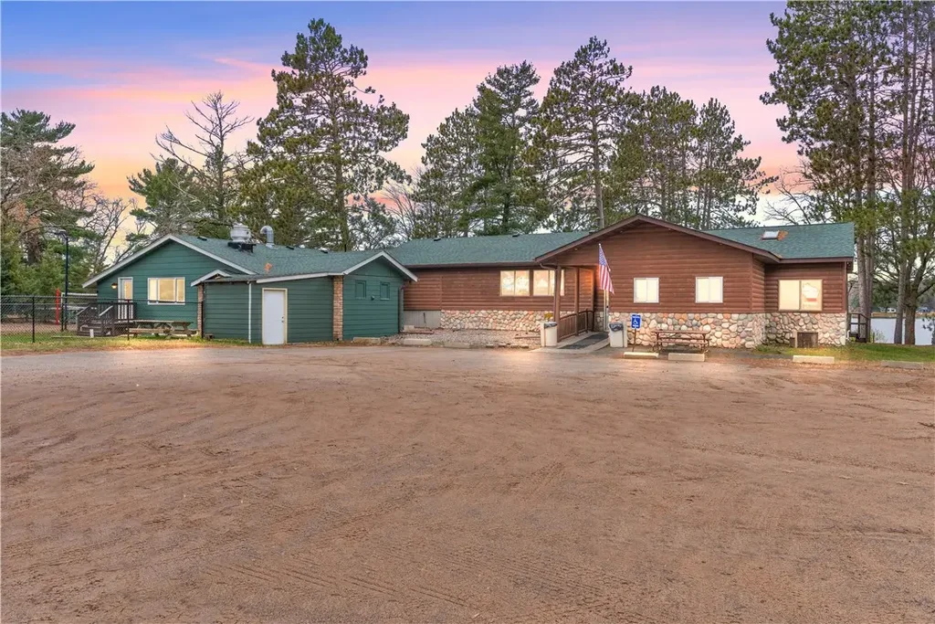 24787 Clam Lake Drive, Siren