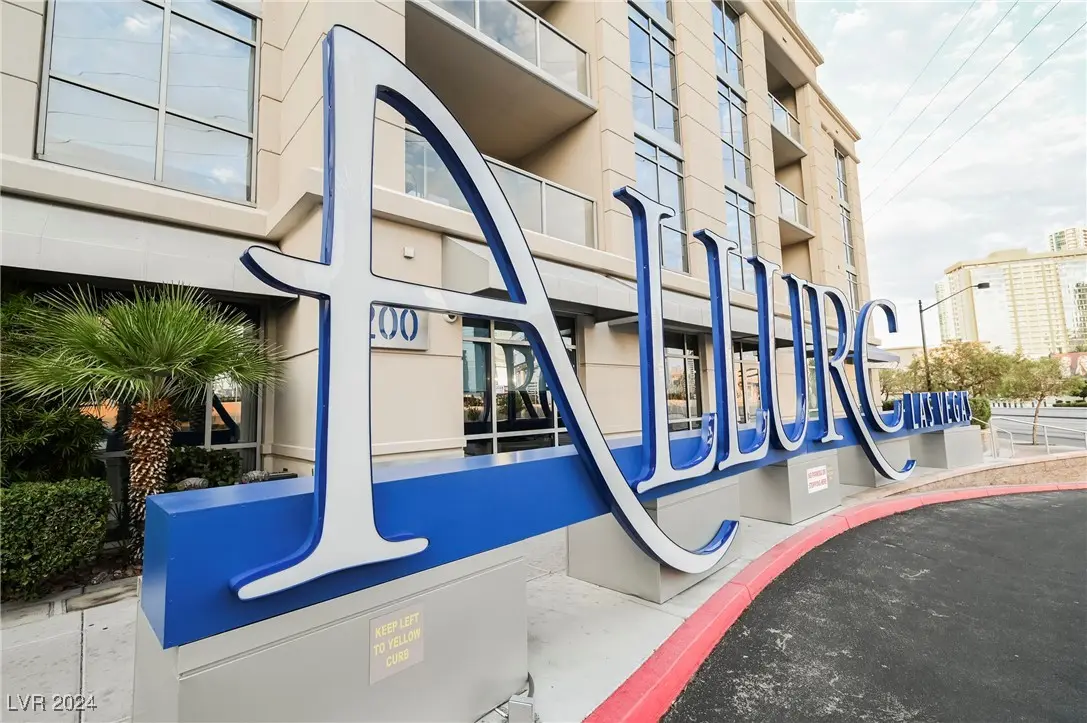 Photo of Listing #2638785