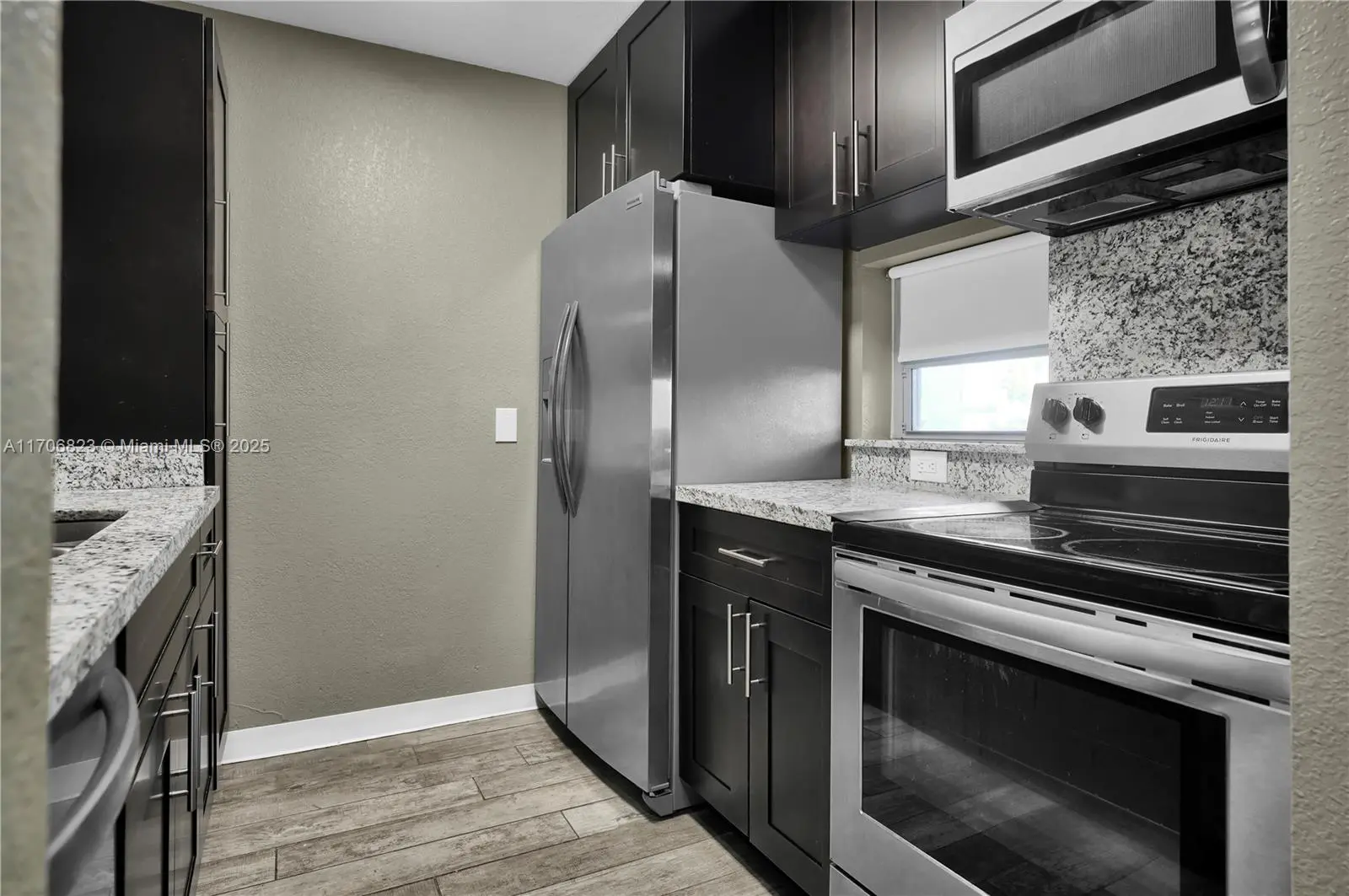 Photo of Listing #A11706823