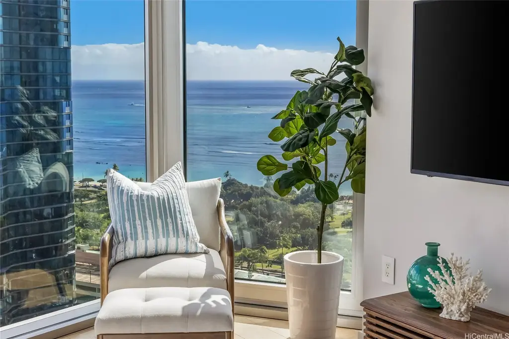 1001 Queen Street # 2602, Honolulu