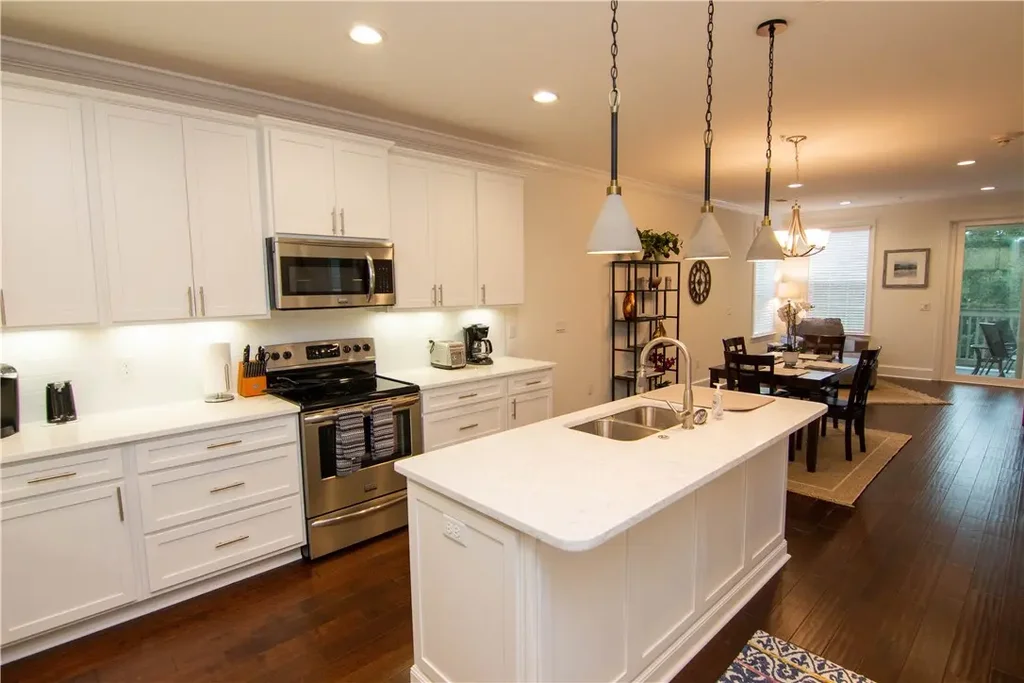 105 Gascoigne Avenue 306, St Simons Island