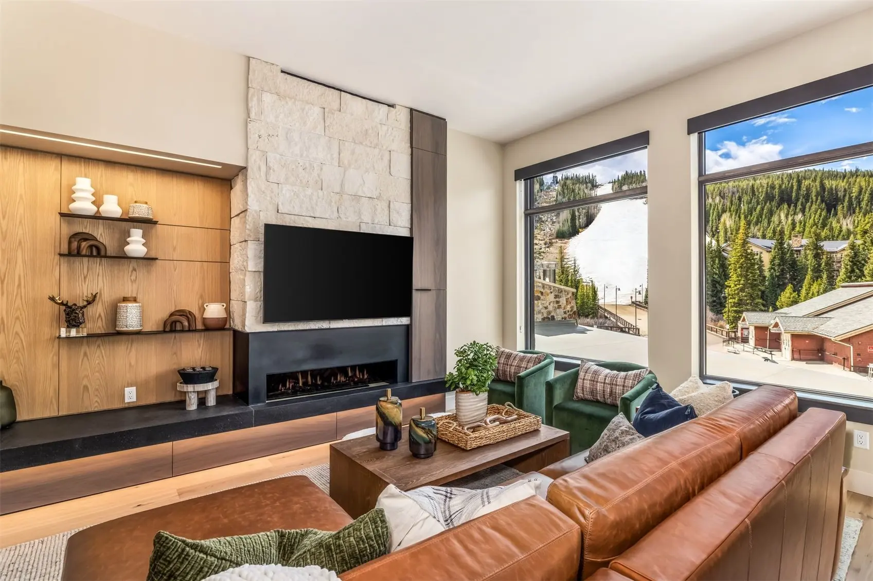 75 Hunki Dori Court W113, Keystone