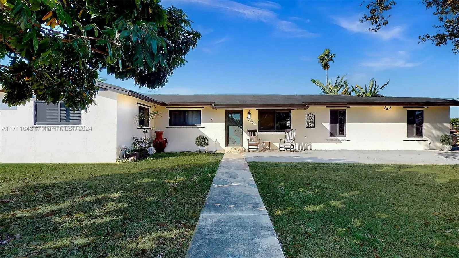 Photo of Listing #A11711043