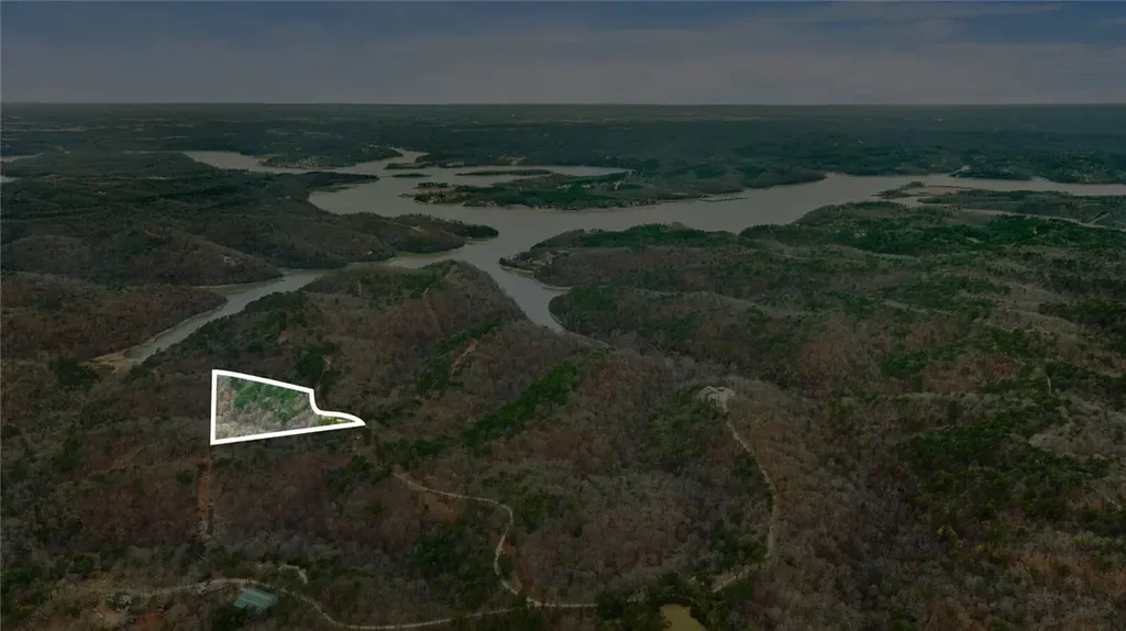 Degroff Place, Rogers