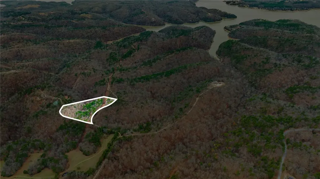 Degroff Place, Rogers