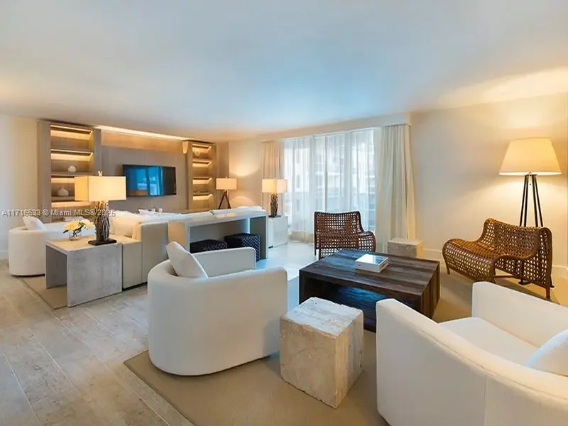 Photo of Listing #A11716533