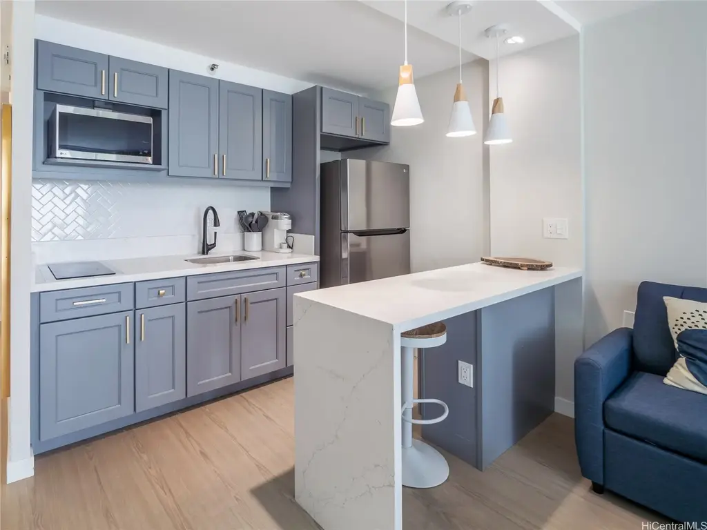 364 Seaside Avenue # 403, Honolulu