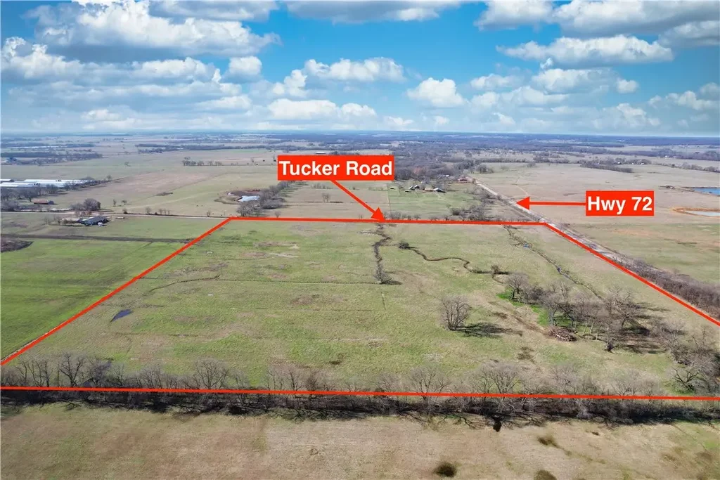 40ac Tucker Road, Gravette