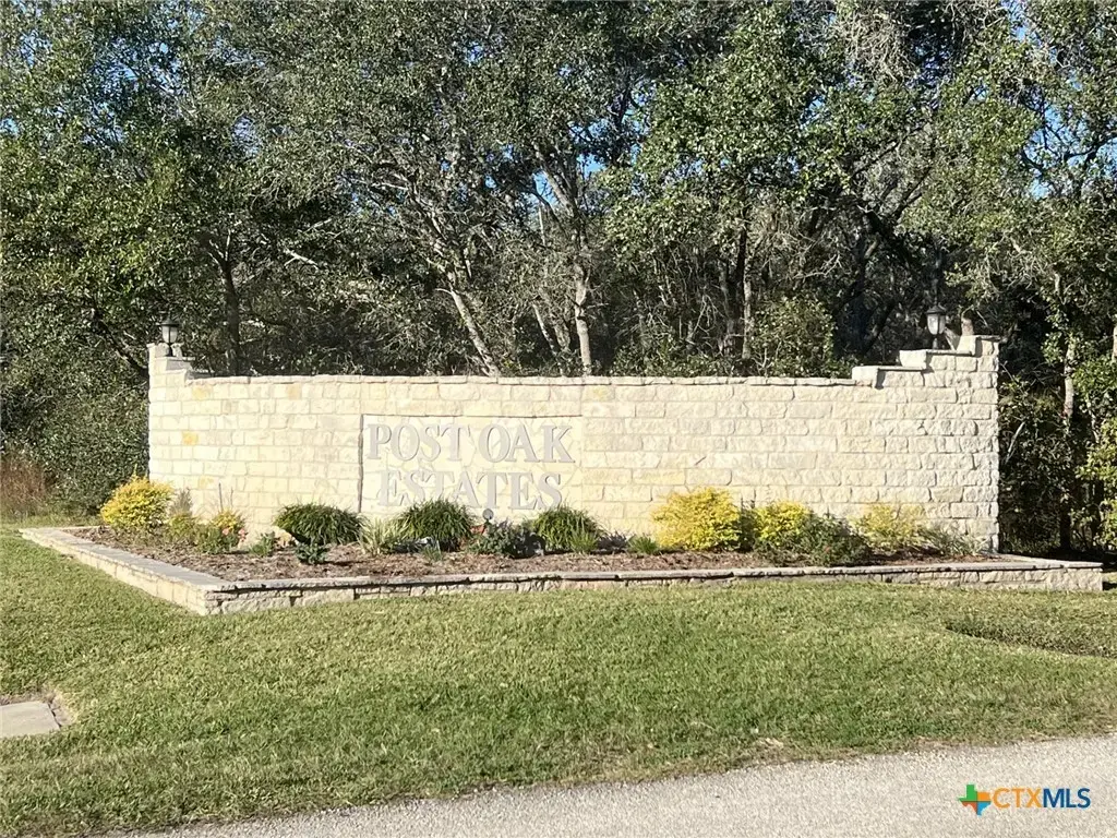 91 Post Oak Branch, Inez