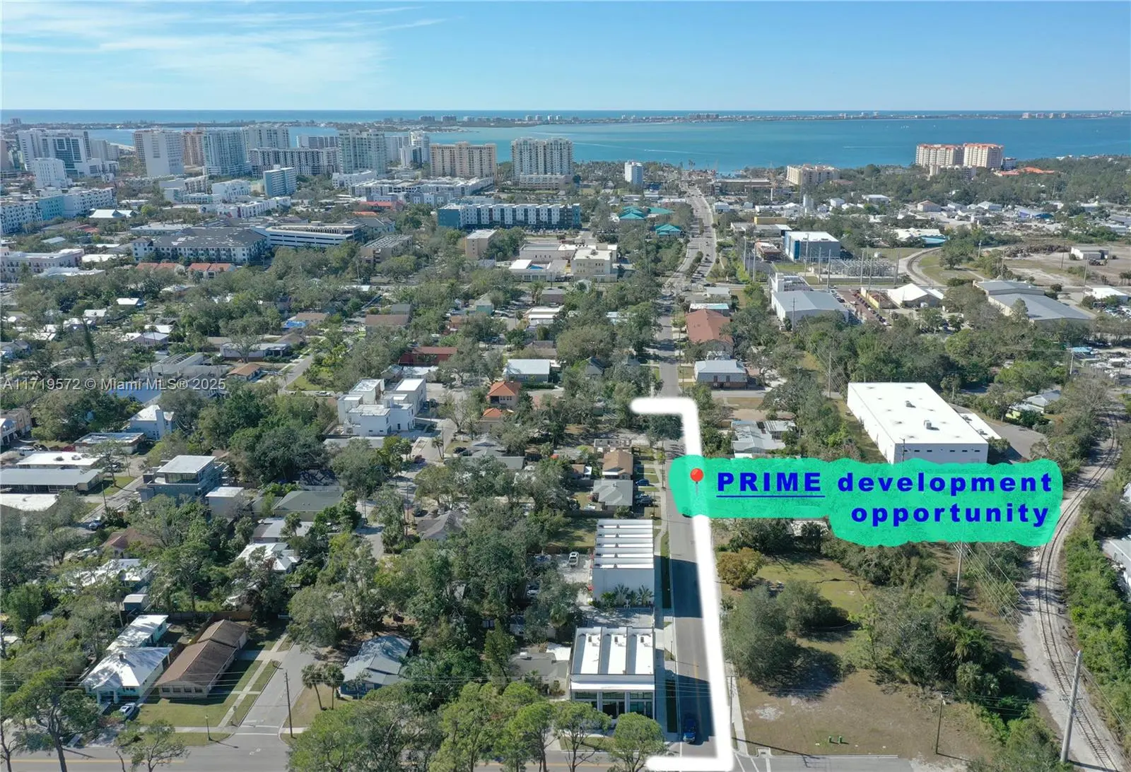 3 of 32 - 1744 10th Street, , FL