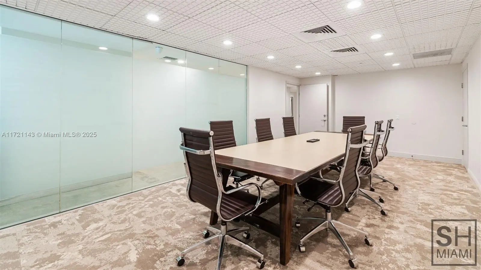 Photo of Listing #A11721143