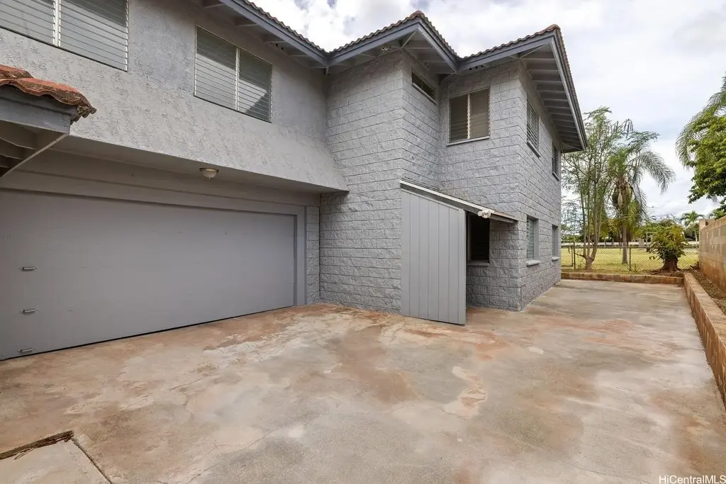 94-570 Anaaina Place, Waipahu