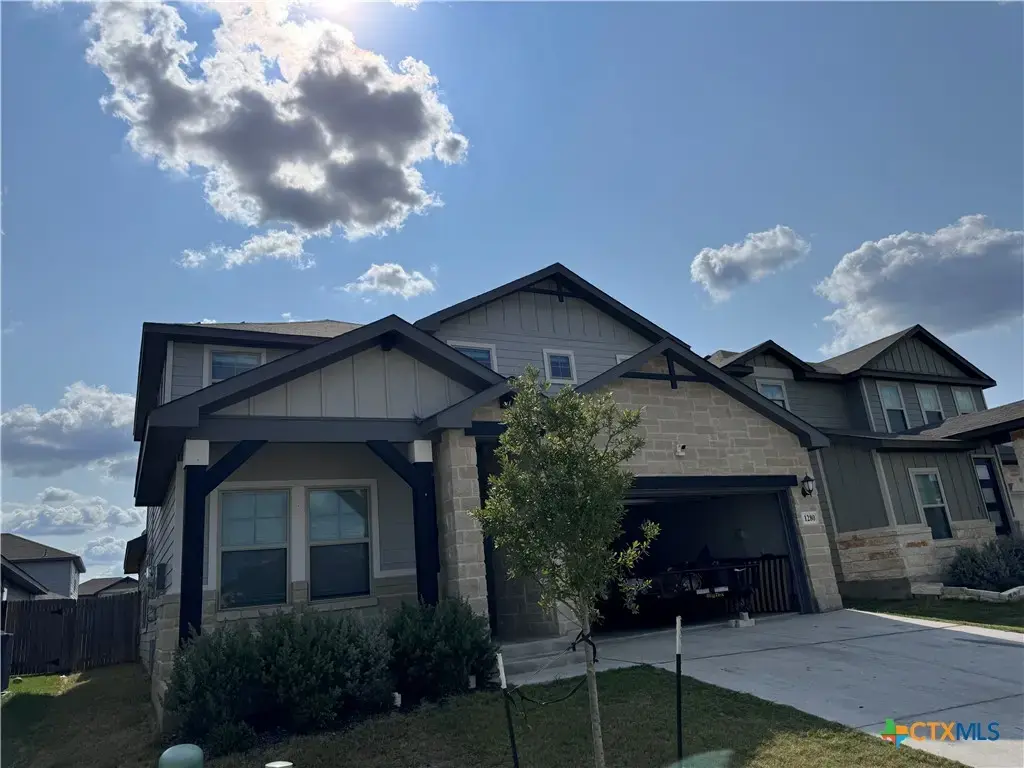 1280 Ella Crossing, New Braunfels