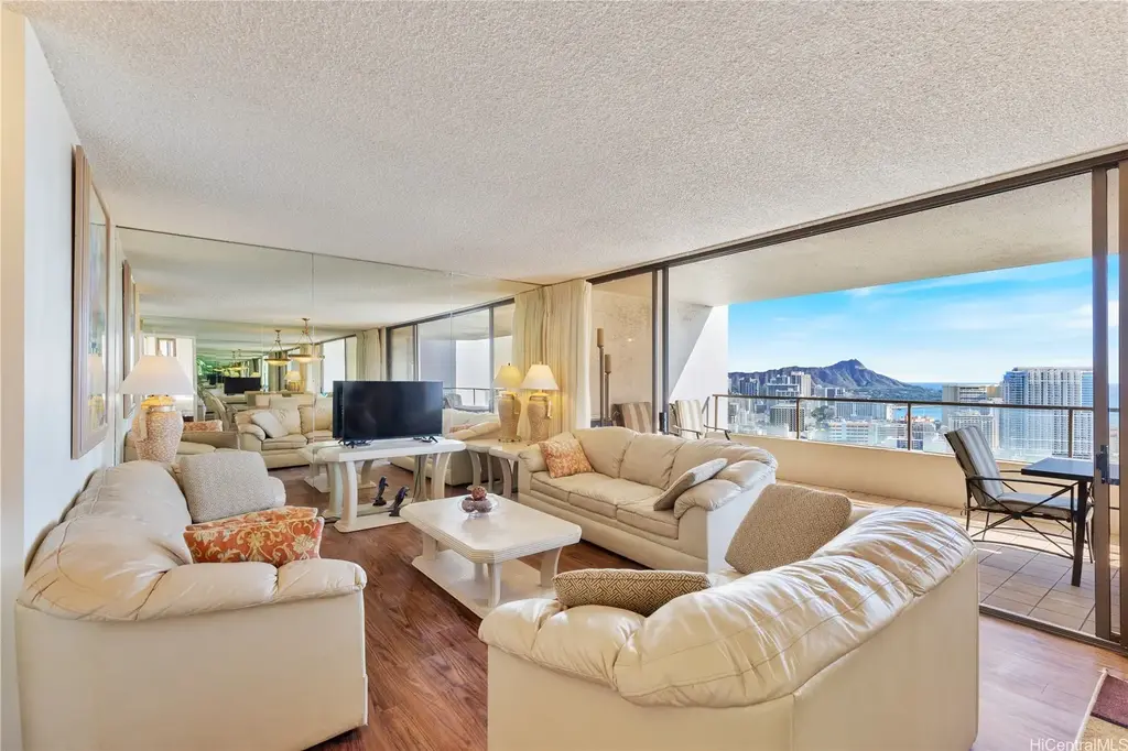 1910 Ala Moana Boulevard # 39b, Honolulu