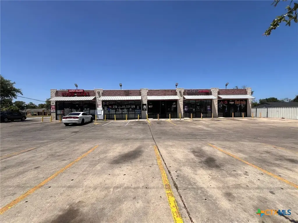 711 W Hallmark Avenue 200, Killeen