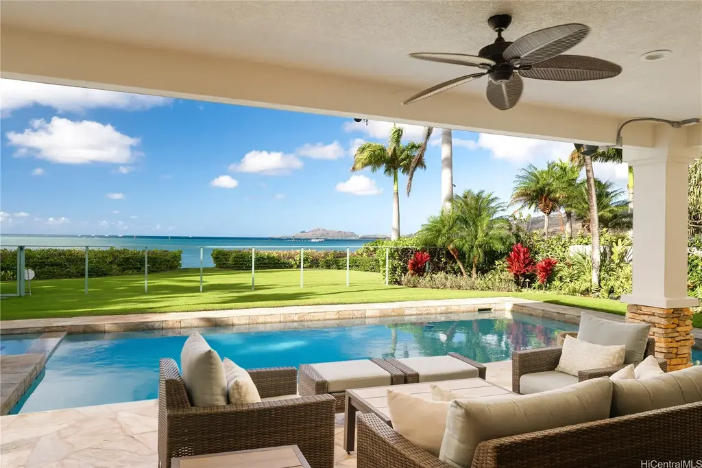 221 Portlock Road, Honolulu