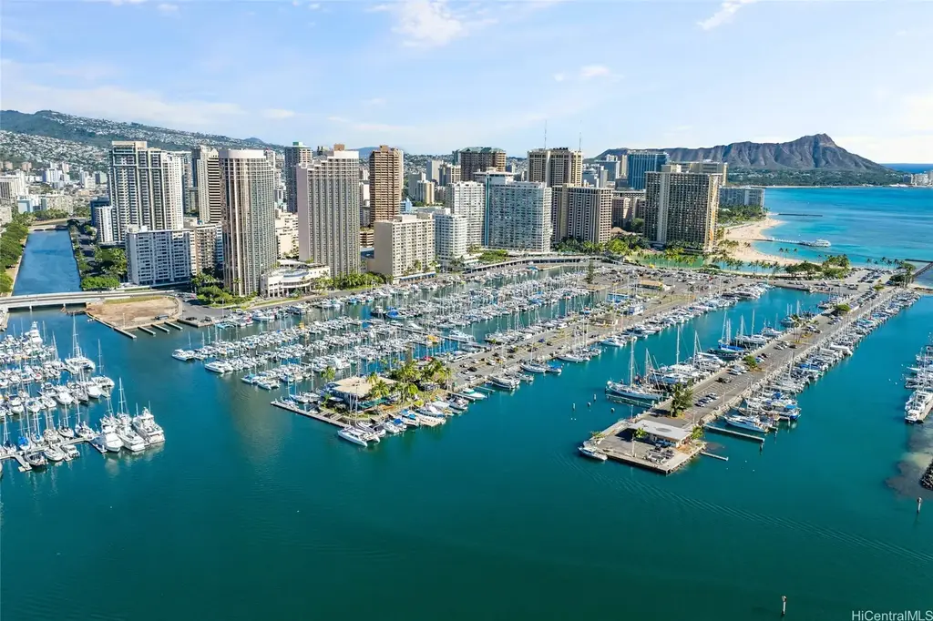 1676 Ala Moana Boulevard # 906, Honolulu