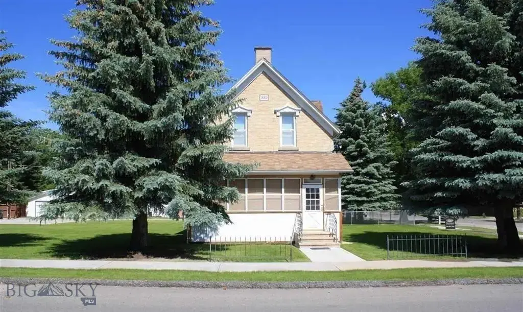 305 S Railroad Street, Dillon