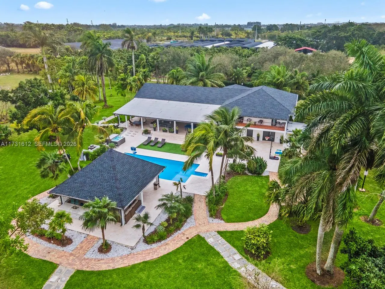 Photo of Listing #A11731612